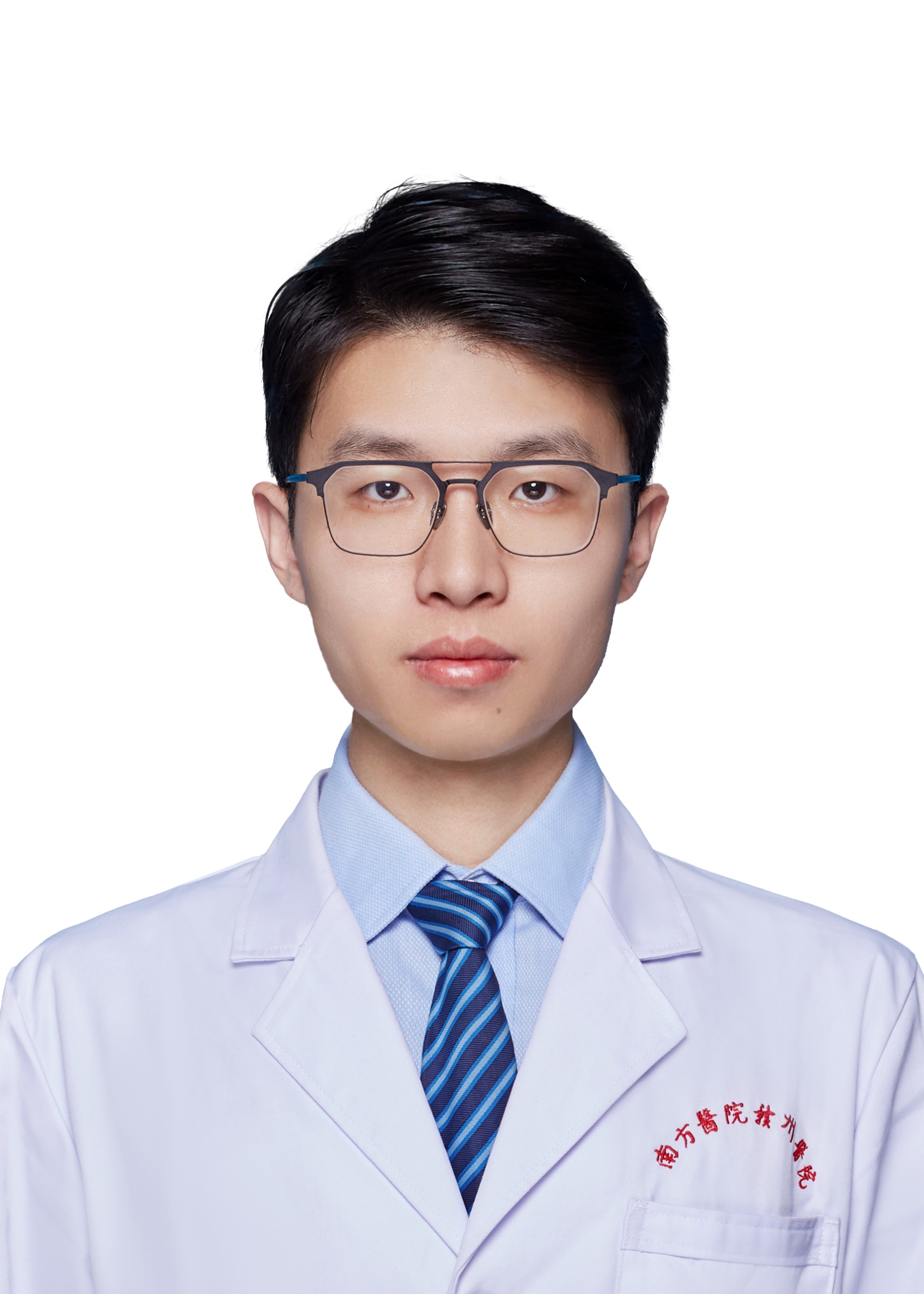 医师 杨城